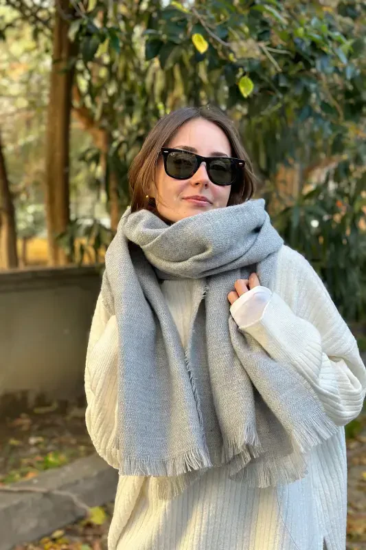 Soft Touch Popuk Tafsilotli Uzun Sharf - Kulrang Melanj - 6