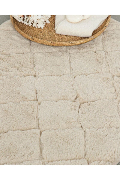 Soft Touch Rabbit Plush Bath Mat Beige - ENGLISH HOME (1)