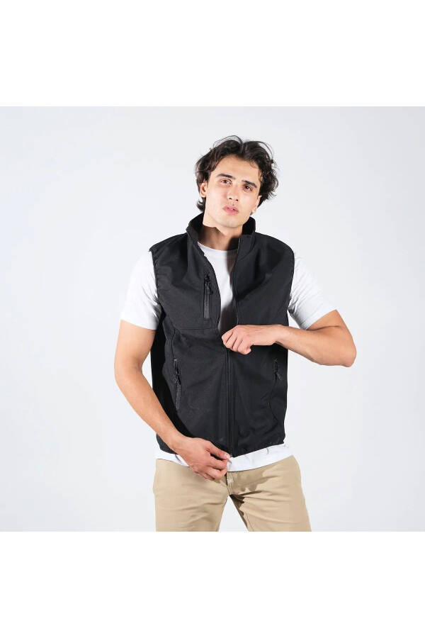 Softshell vest with 3 pockets, zipper closure, suitable for printing and embroidery. - 1