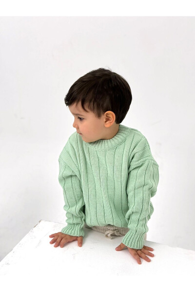 Solid Green Knitted Thick Cable Baby/Child Knit Sweater (Please Specify Full Age) - 1