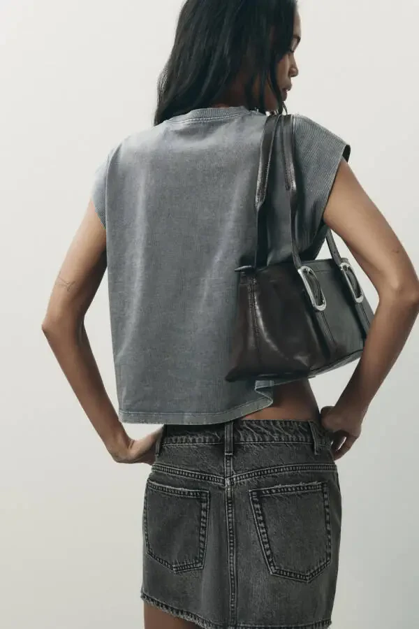 SOLUQ EFEKTLI YENGSİZ футболкa - To'q kulrang - 4