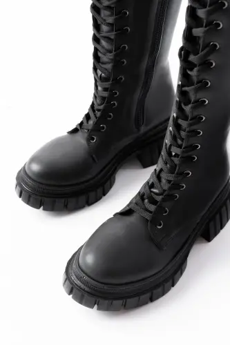 Sophia women's boots, with a long zipper and laces. - 6