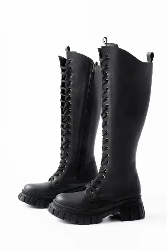 Sophia women's boots, with a long zipper and laces. - 3