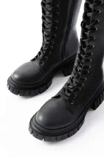 Sophia women's boots, with a long zipper and laces. - 6