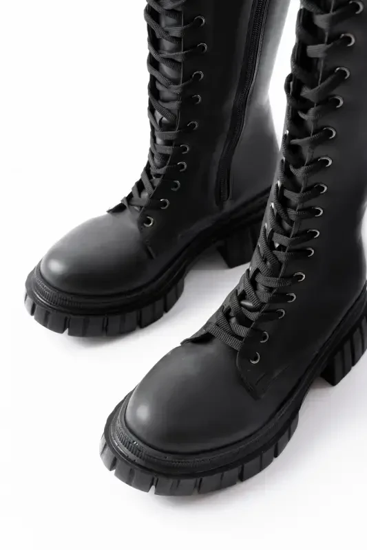 Sophia women's boots, with a long zipper and laces. - 6