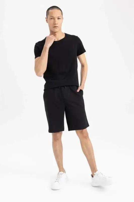Шорты из хлопка с регулируемой талией Regular Fit Черный - 1