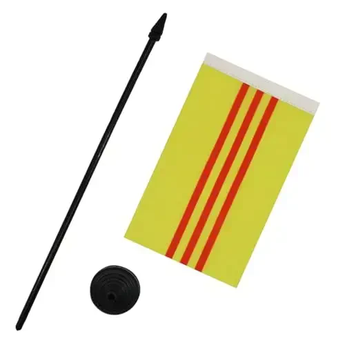 South Vietnam Table Flag 4'' x 6'' - Vietnamese Desk Flag 15 x 10 cm. - Black plastic stick and base - AZ FLAG - 3