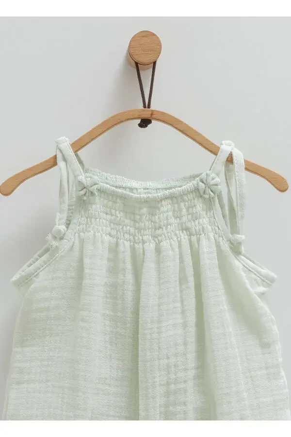 SPAGHETTI STRAP GIRL BABY JUMPSUIT WITH FLOWER DETAIL AND SNAP CLOSURE AT THE BOTTOM, 100% COTTON, 2025 SUMMER SEASON - 2