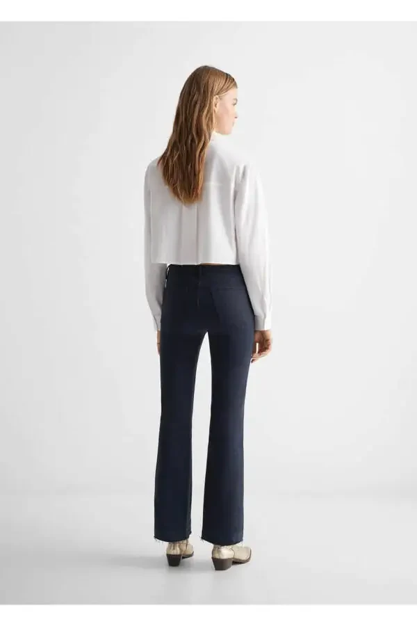 Spanish flared jeans with pockets - 4