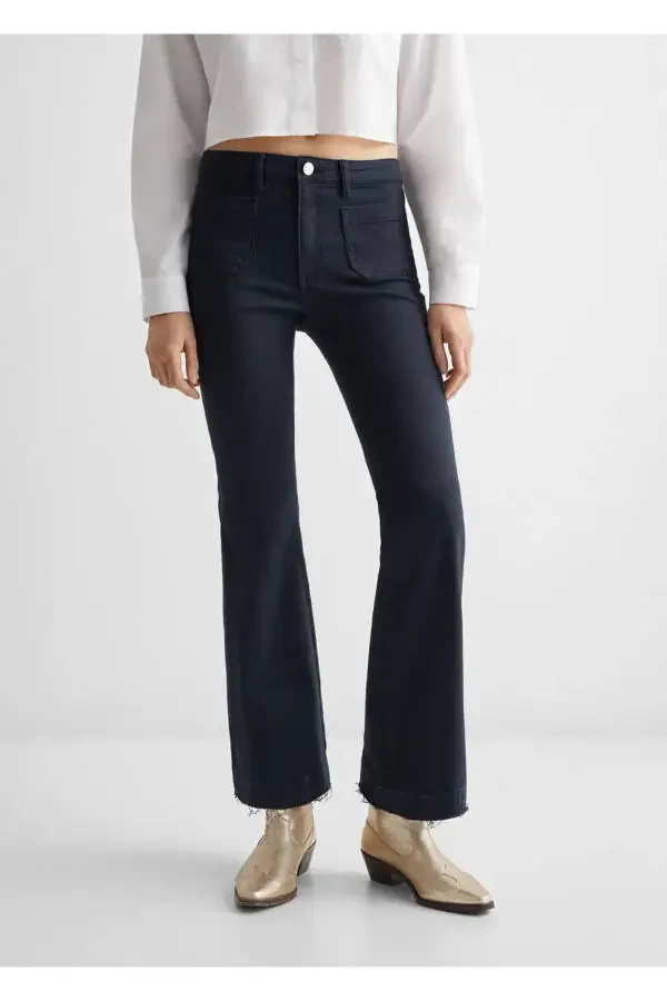 Spanish flared jeans with pockets - 7