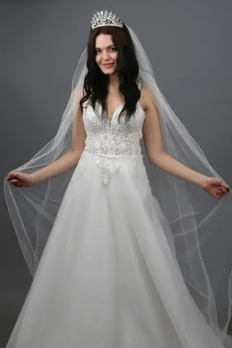 Sparkly Two-Layer Long Bridal Veil with Comb 230 Cm - PARIS IN PARIS (1)