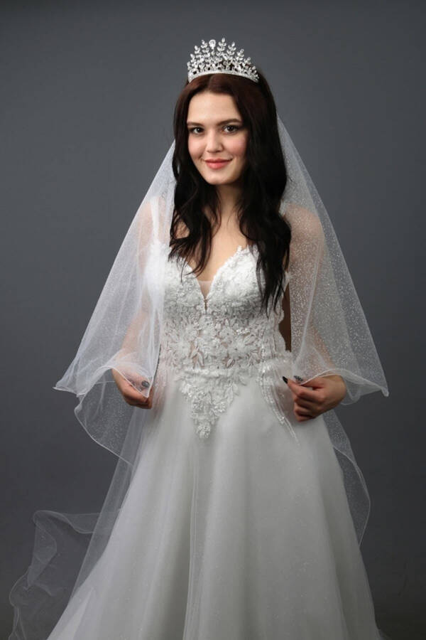 Sparkly Two-Layered Long Bridal Veil 3 Meters Long with Comb in Off-White - 29