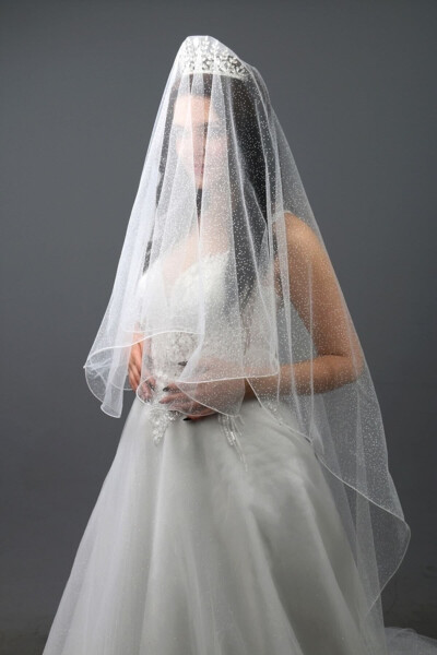 Sparkly Two-Layered Long Bridal Veil 3 Meters Long with Comb in Off-White - 20