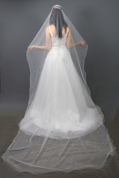 Sparkly Two-Layered Long Bridal Veil 3 Meters Long with Comb in Off-White - 15