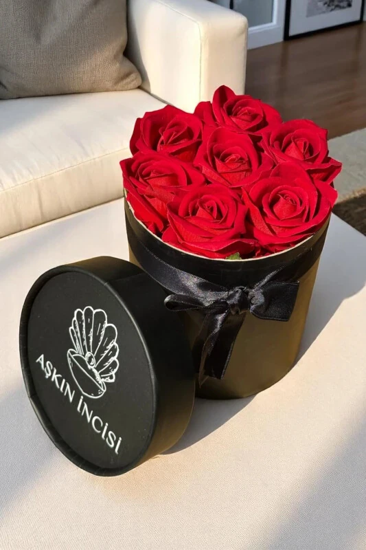 Special Gift Rose Box Red Gift Flower Birthday Friend Husband Daughter Anniversary Lover - CAPSULE