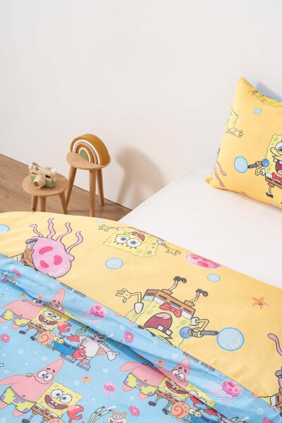 SpongeBob SquarePants Double Sided Kids Bedding Set - 3