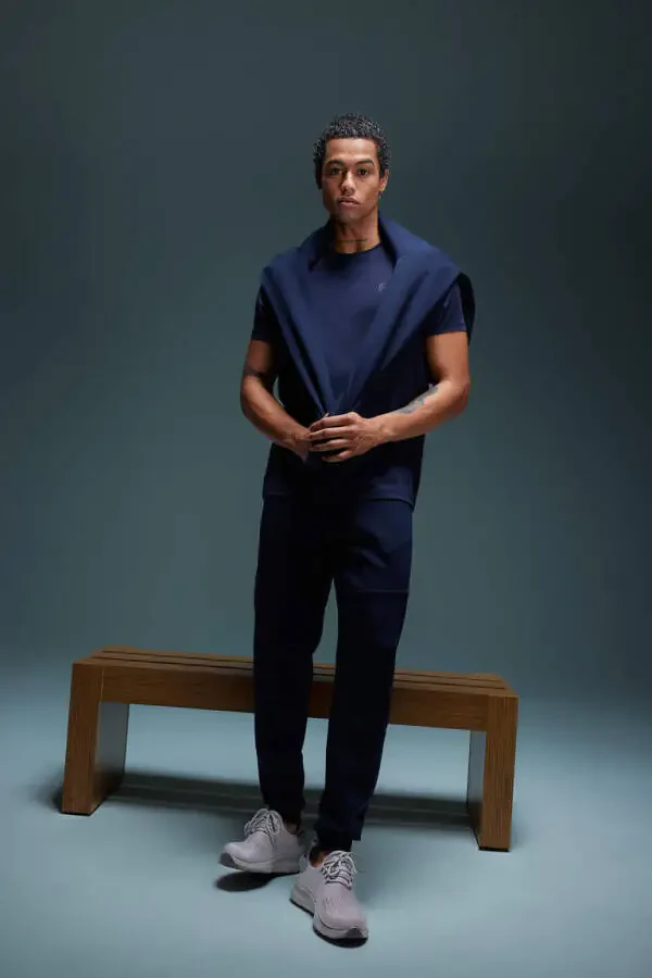 Спортивные брюки DeFactoFit Slim Fit с двумя карманами, эластичными штанинами, из ткани для подводного плавания Scuba, темно-синего цвета - 3