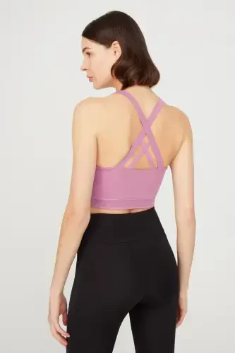 Спортивный бюстгальтер с лавандовой отделкой, легкой поддержкой и деталями на спине - 5
