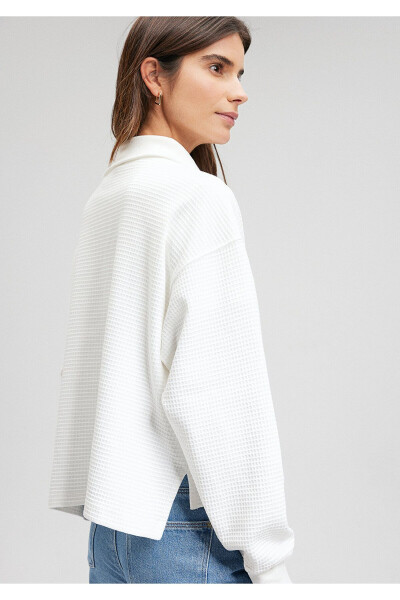 Sporty Lux Half-Zip White Sweatshirt 1s10169-70057 - 10