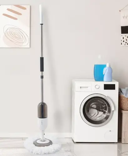Spray-360 Clean Everywhere Spray Mop Kit - White - 9