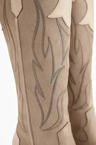 Spring Beige Suede Western Heeled Boots - 4
