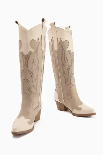 Spring Beige Suede Western Heeled Boots - 7