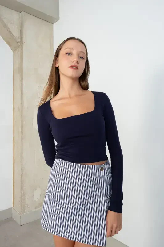 Square Neck Long Sleeve Basic Crop Blouse B3713-j1-Navy Blue - 5