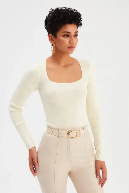 Square Neck Sweater - Ecru - 3