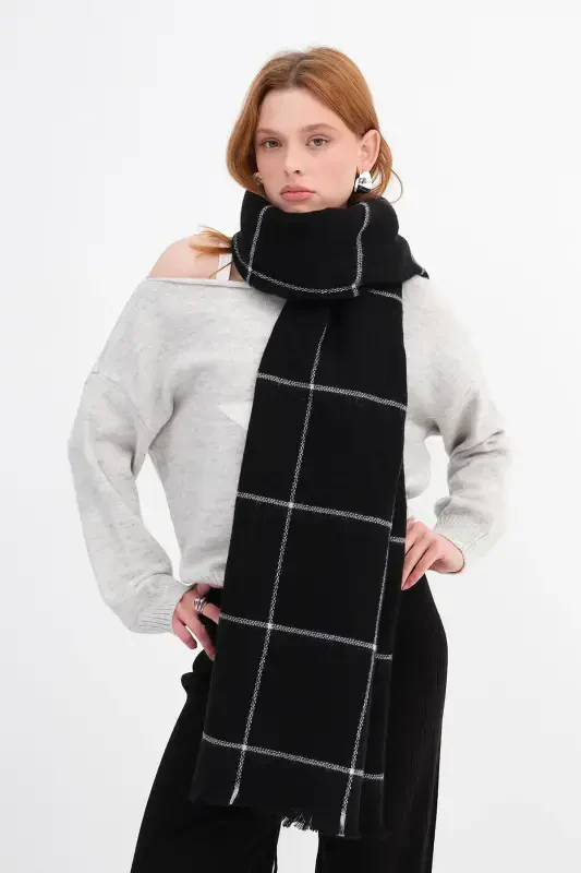 Square Patterned Shawl Shawl2019-a4 - 2