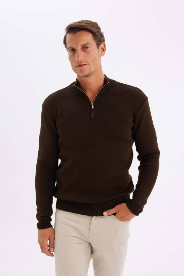 Standard Fit Half Zip Sweater Coffee - 3