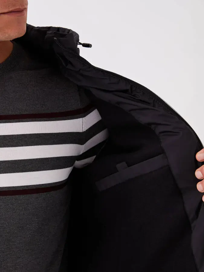 Standard Fit Hooded Men's Puffer Jacket - 5