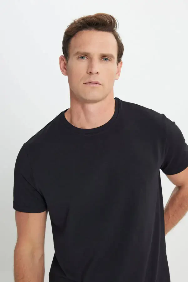 Standard Fit Regular Cut Crew Neck Cotton T-Shirt - 4
