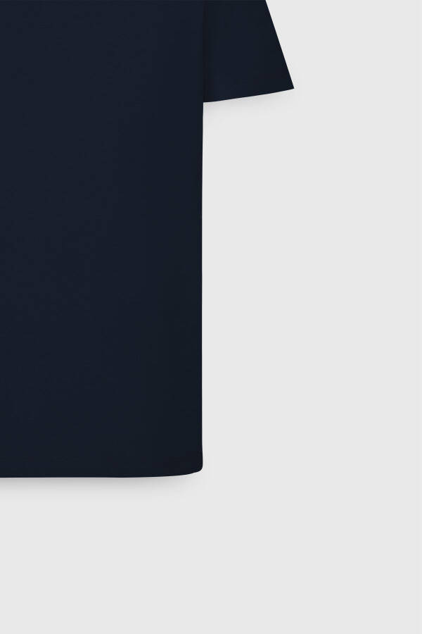 Standard Fit Regular Cut Crew Neck Cotton T-Shirt - 8