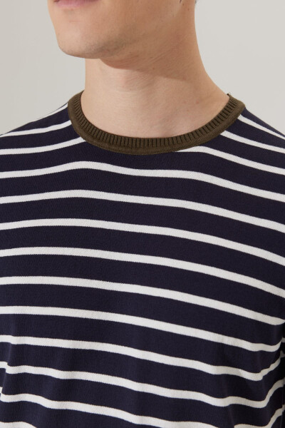 Standard Fit Regular Fit Crew Neck 100% Cotton Striped Knitted T-Shirt - 5