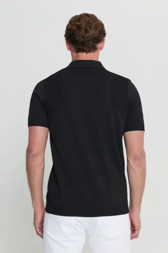 Standart Fit Normal Kesim Polo Yaka Jakarlı Triko Tişört-Siyah - 5