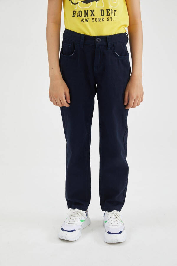 Штаны для мальчиков Slim Fit с прямыми штанинами из габардина - 4