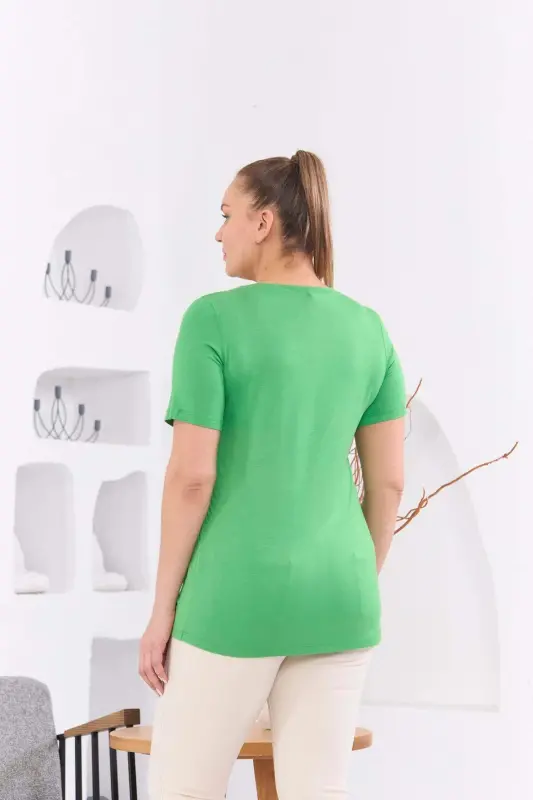 Star Stone Embellished Plus Size Green T-Shirt - 4