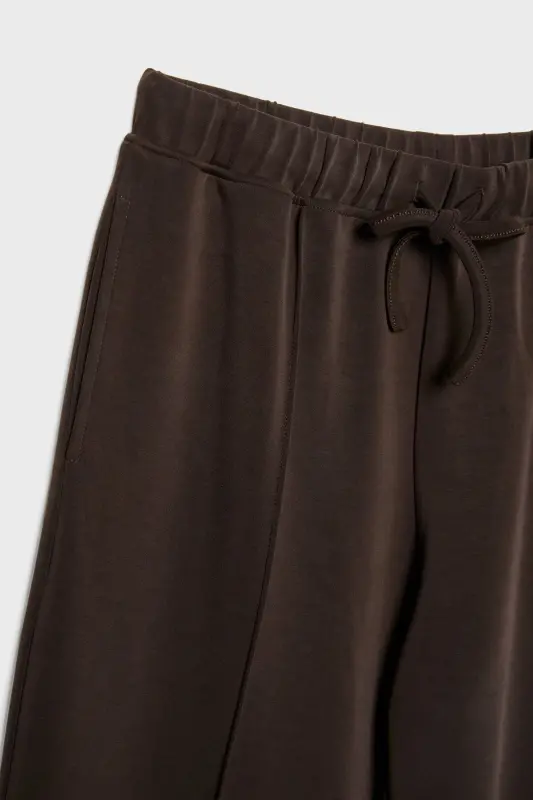 Stitch detailed and soft textured wide leg pants-Brown - 8