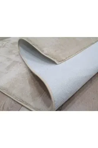 Стойкий к истиранию коврик, нескользящее основание, мягкий плюшевый ковер бежевого цвета. - 4