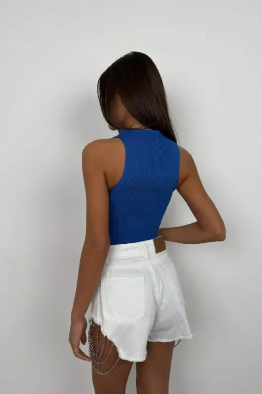 Stone Detail Décolleté Crop Blouse - 4