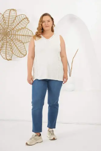 Stone Detailed Plus Size Sleeveless Blouse White - 4