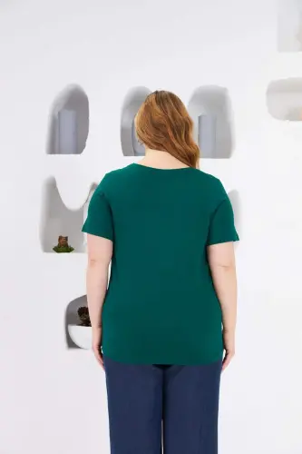Stone Embroidered Crew Neck Plus Size T-Shirt Emerald - 6