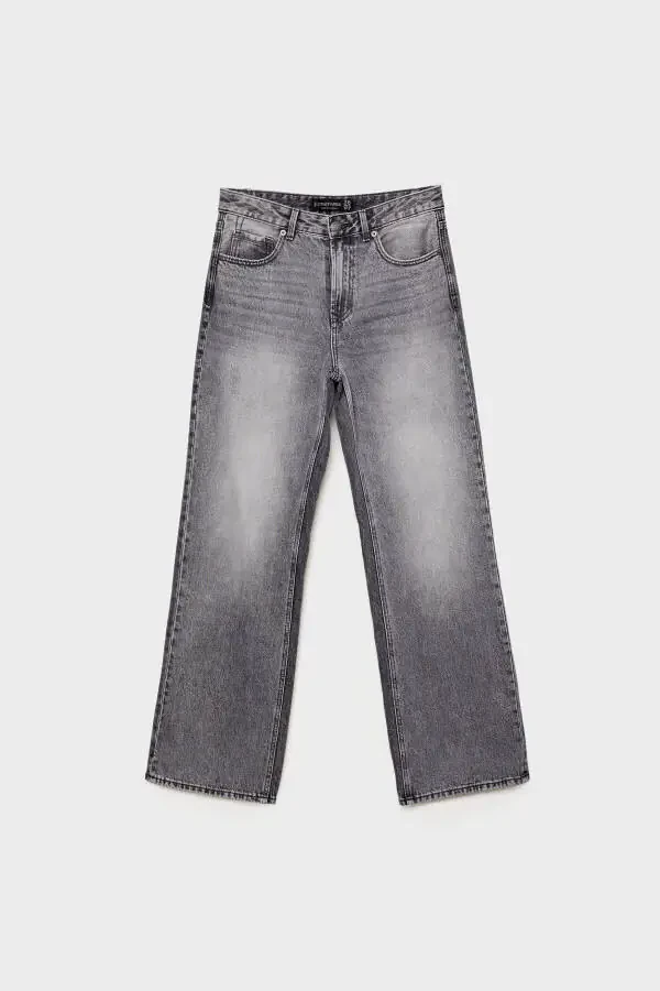 Straight Fit Jean - 5