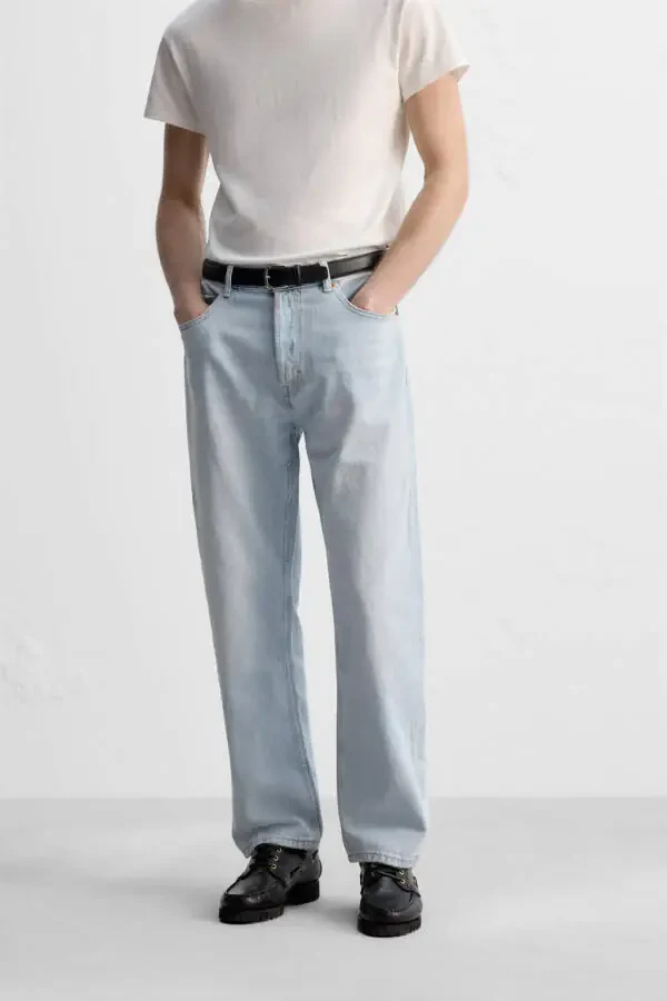 STRAIGHT FIT JEAN - 20