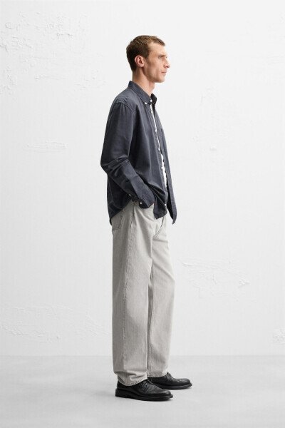 STRAIGHT FIT JEAN - 32