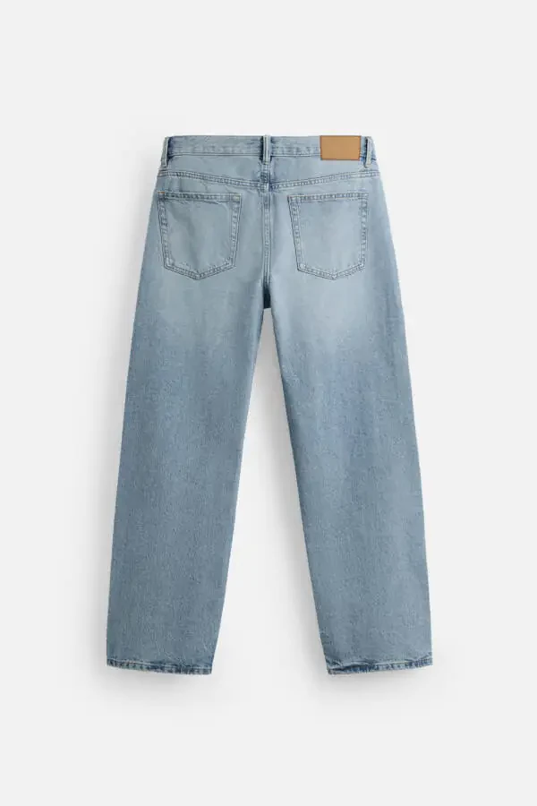 STRAIGHT FIT JEAN - 54