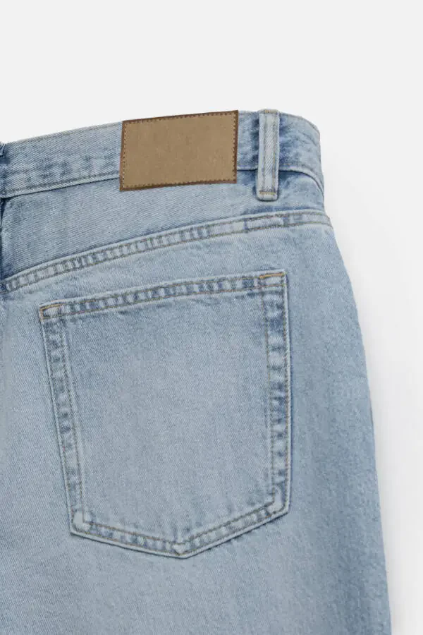 STRAIGHT FIT JEAN - 56