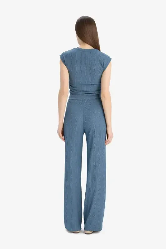 Straight Fit Pocketed Crinkle Trousers-Light Indigo - 6