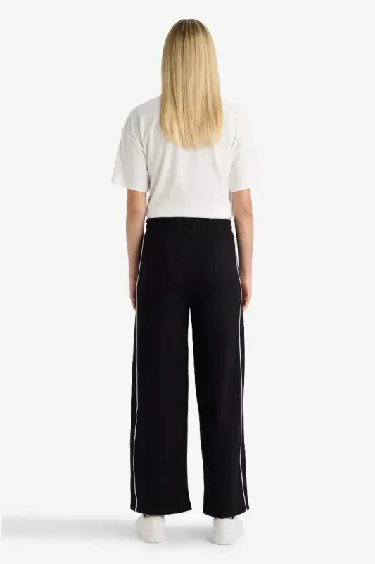 Straight Fit Pocketed Straight Leg Long Length Thin Sweatpants-Black - 6