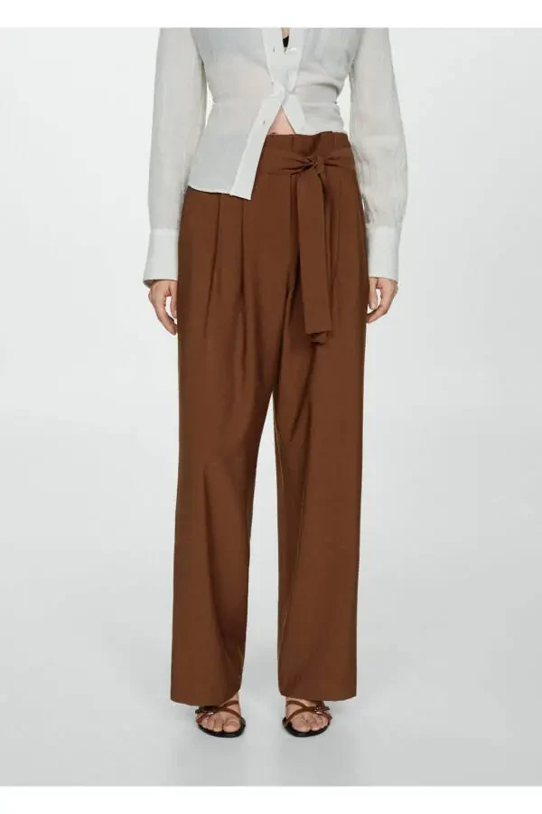 Straight-leg belted trousers - 1